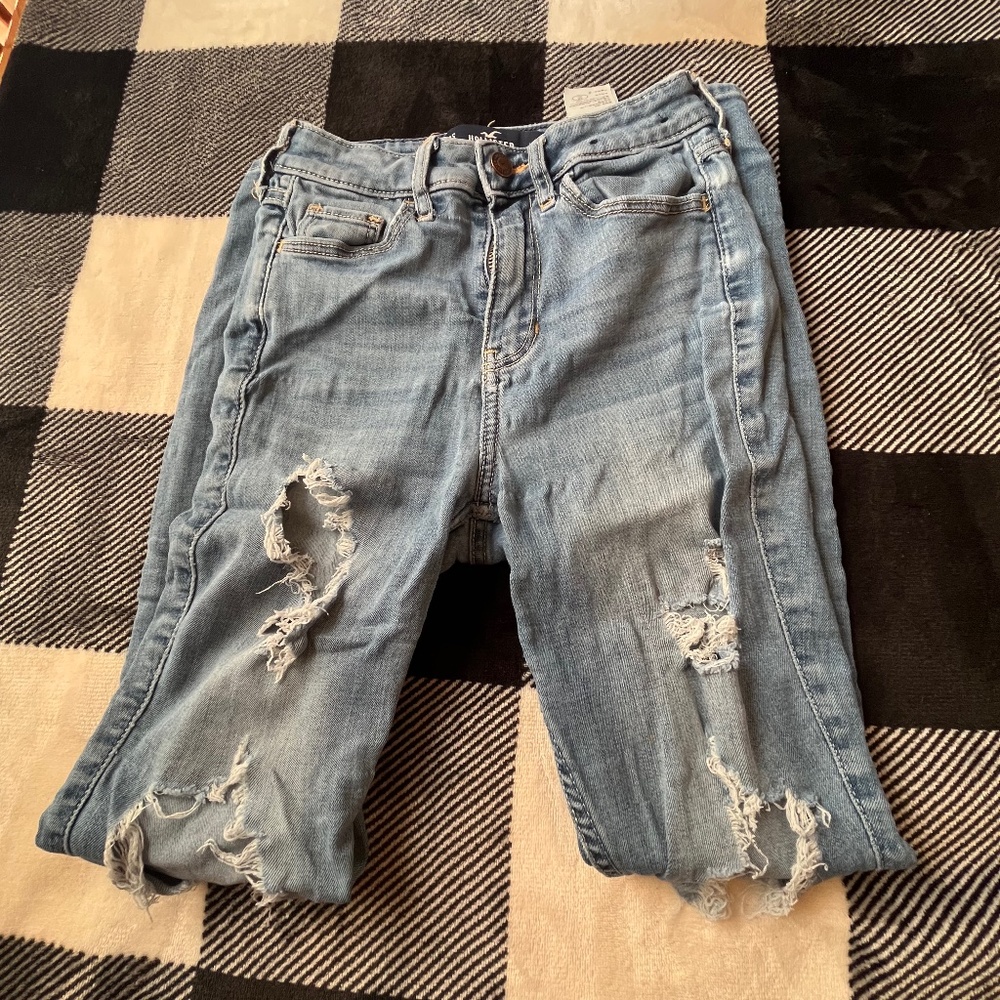 Hollister jeans